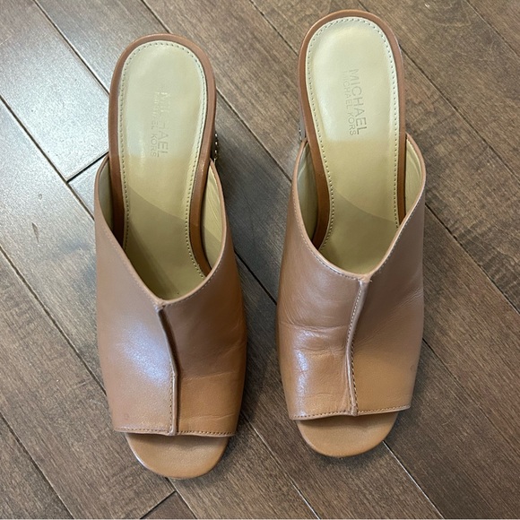 Michael Kors block heel mules - Picture 3 of 10